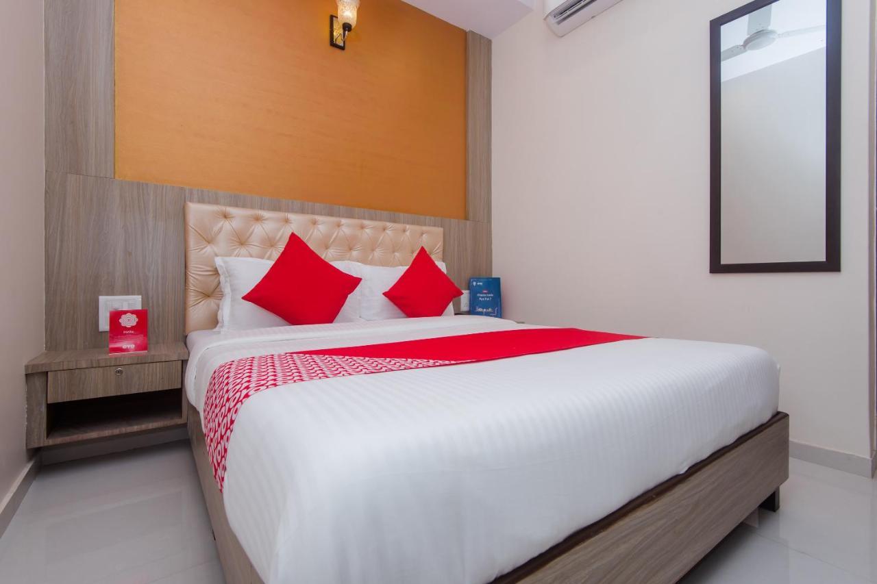 Oyo 14056 Golden Arch Hotel Mumbai Exterior foto
